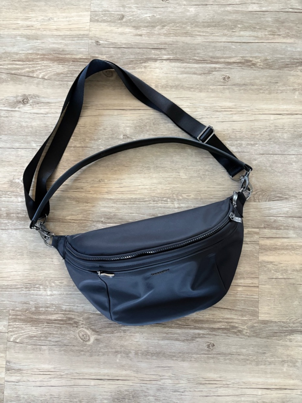 BAGGALLINI NEW WO TAGS STANTON CROSSBODY SLING - Picture 2 of 6